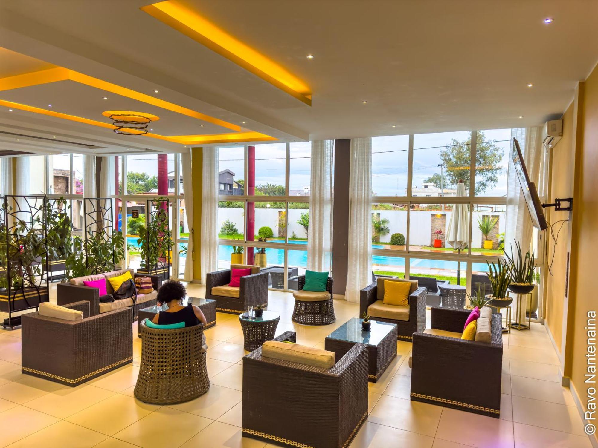 Hotel Menabe'L Antsirabe Ngoại thất bức ảnh